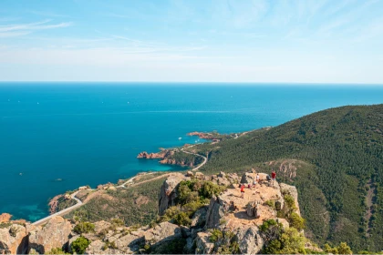 route de la corniche à saint Raphaël