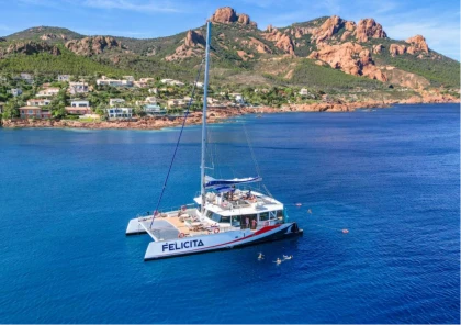 Sortie Catamaran vers les iles de Lérins