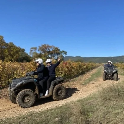 Idée carte cadeau noel : une sortie en quad