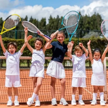 Stage de tennis enfant vacances scolaire