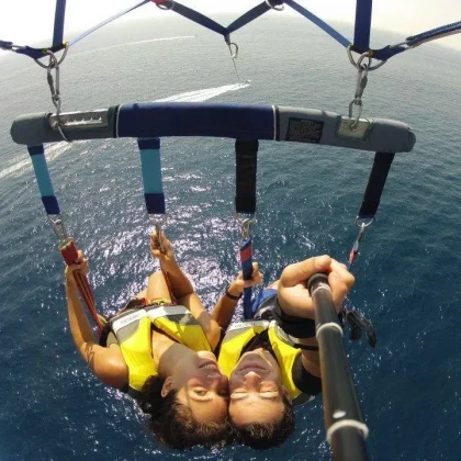 Parachute ascensionnel à Fréjus