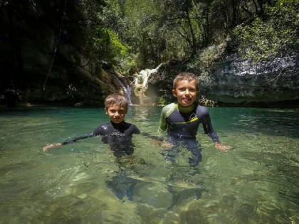 natural pool canyoning
