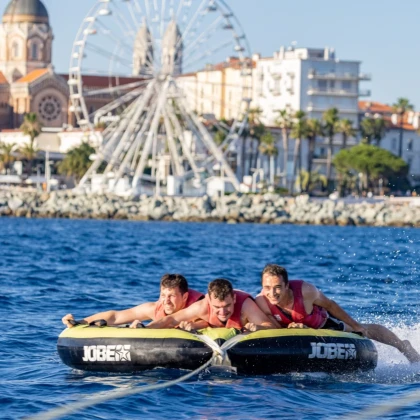 Towed buoy Saint-Raphael