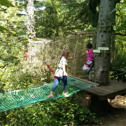 sortie scolaire accrobranche au parc Aoubré près de Nice