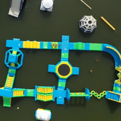 aqua kid Park pour les enfants de 2 à 8 ans lac Perrin à Roquebrune sur Argens