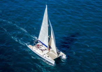 Catamaran Cruise in Cannes - Expérience Côte d'Azur