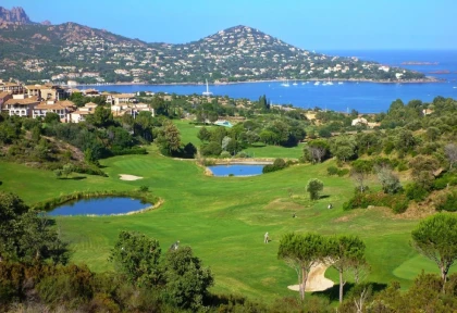 1/2 Day Golf Discovery in a Group - Expérience Côte d'Azur
