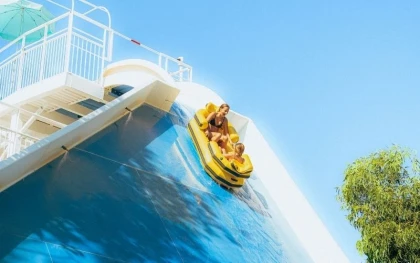 Entry to Aquasplash Antibes - Discount - Expérience Côte d'Azur
