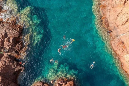 PROMO - ADVENTURE AND DISCOVERY Combo: Kids-Lanta + Giant Paddle Tour of the Calanques - Expérience Côte d'Azur