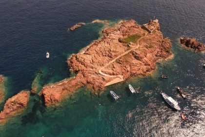 First Dive - Discover scubadiving in Fréjus - Expérience Côte d'Azur
