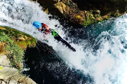 Family Canyoning - Gorges du Loup Canyoning - PROMO - Expérience Côte d'Azur