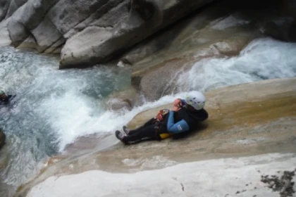 Canyoning la clue de Saint Auban, 1/2 journée (+ 14 ans) - app.name