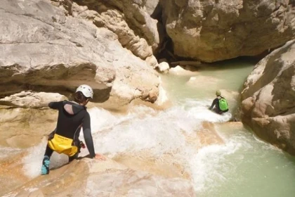Canyoning le Riolan, sport 1 journée (+ 14 ans) - app.name