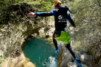 Canyoning Level 2 - Gorges du Loup - Expérience Côte d'Azur