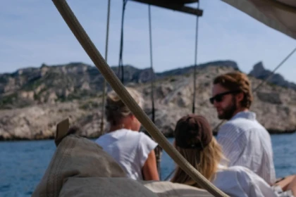 Sunset cruise abord a traditional sailing boat - Expérience Côte d'Azur