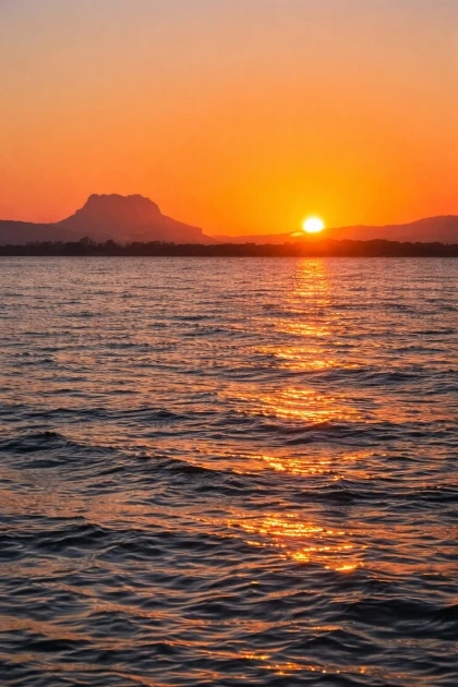 Sunset Sailing - Aperitif at Sea - Expérience Côte d'Azur