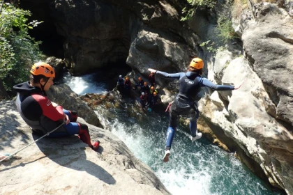 Demi-journée Canyoning  avec Rappel - Gorges du Loup - app.name