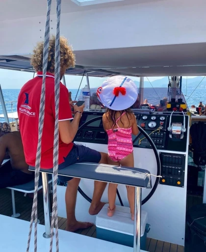 Departure Marina Baie des Anges | La Croisière 'P'tit Mousse' | Cap d'Antibes - Expérience Côte d'Azur