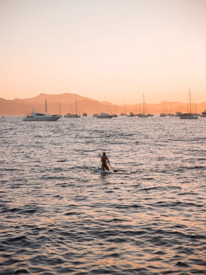 Sunset cruise from Marina Baie des Anges with dinner & fireworks in Cannes - Expérience Côte d'Azur