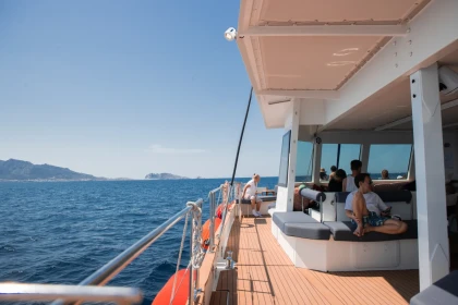 Catamaran Cruise to Frioul from Marseille – Afternoon Relaxation - Expérience Côte d'Azur