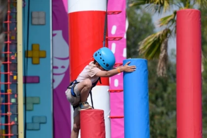 Entrée Zigoto parc - Escalade et Trampoline à Puget sur Argens - app.name