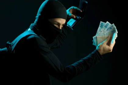 ESCAPE GAME IN THE CITY HEIST MARSEILLE - Expérience Côte d'Azur