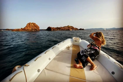 Sea outing and snorkelling - Apéro sunset 2 h - Expérience Côte d'Azur