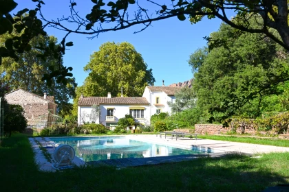 Unforgettable all inclusive bachelor/bachelorette party in a charming estate - Expérience Côte d'Azur