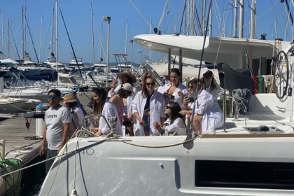 DISCOVERY DAY OF CATAMARAN SAILING_PRIVATIZED_12 People - Expérience Côte d'Azur