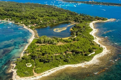 Nautical excursion - Cap Antibes2H30 - Expérience Côte d'Azur