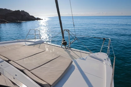Private Catamaran Excursion Half Day - Swimming and Relaxation at Sea - Expérience Côte d'Azur