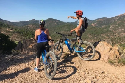 Electric mountain bike outing in the Estérel - Agay - Expérience Côte d'Azur
