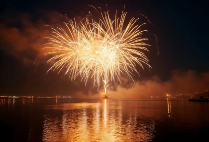 FIREWORKS - ST RAPHAËL - Expérience Côte d'Azur