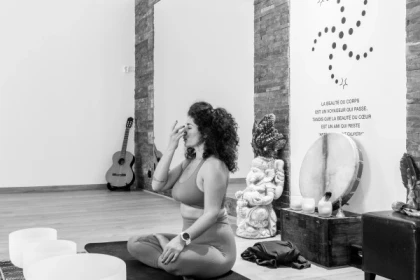 Hatha flow yoga in Sainte Maxime - Expérience Côte d'Azur