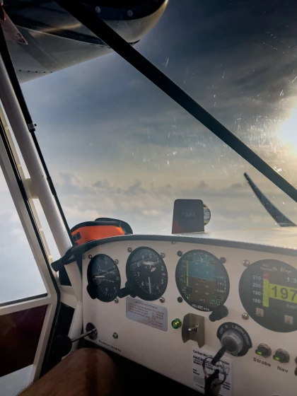 ULM Flight Introduction in Cuers - Var - Expérience Côte d'Azur