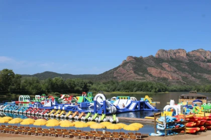 Day of water sports & relaxation on a lake - Expérience Côte d'Azur