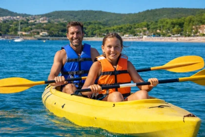 Two-person kayak on the bay of Agay - Expérience Côte d'Azur