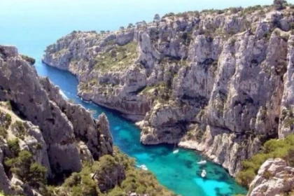 Les Calanques de Cassis - Excursion en autocar - app.name