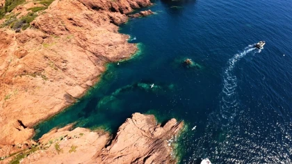Les Calanques de l'Esterel - Departure Fréjus - Vedette - Expérience Côte d'Azur