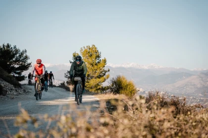 The Flamboyant Red Rocks of Estérel by Gravel Bike - Expérience Côte d'Azur