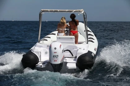 Boat rental with license - Semi-rigid - 10 pers. - Expérience Côte d'Azur
