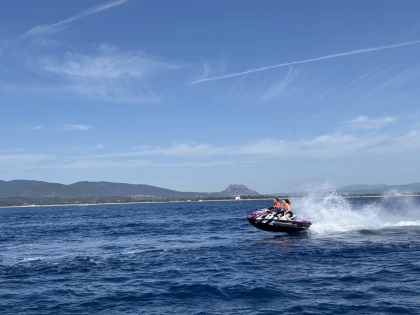 Jet ski rental with license in Fréjus – Navigate independently on the Côte d’Azur - Expérience Côte d'Azur