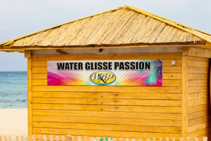 Stand up paddle rental with transparent window - Expérience Côte d'Azur