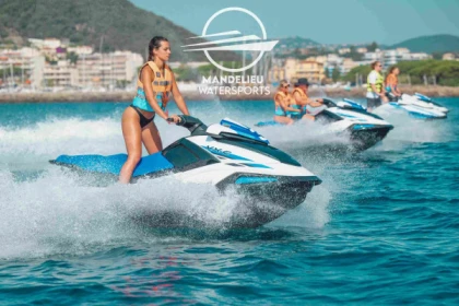 30-MINUTE JET SKI RENTAL WITHOUT PERMIT - Expérience Côte d'Azur