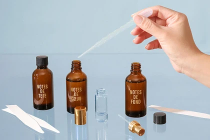 Mini Perfume Workshop in GRASSE (FRENCH RIVIERA) - Expérience Côte d'Azur