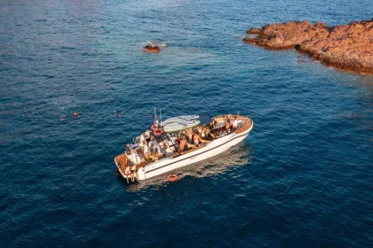 Boat Privatization Simone: full day, half day or sunset on the French Riviera - Expérience Côte d'Azur