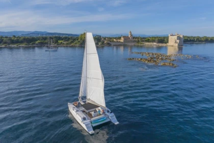 Private catamaran - 6h - Expérience Côte d'Azur