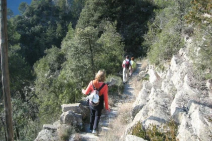 PROMO - Guided hike above Gourdon - Expérience Côte d'Azur