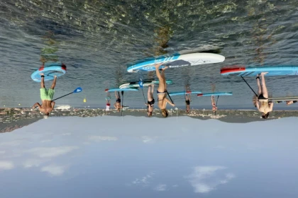Guided kayak or paddle tour of Agay on the Esterel massif - Expérience Côte d'Azur