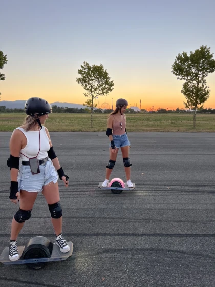 Electric Skateboard: CONFIRMED RIDE - Expérience Côte d'Azur